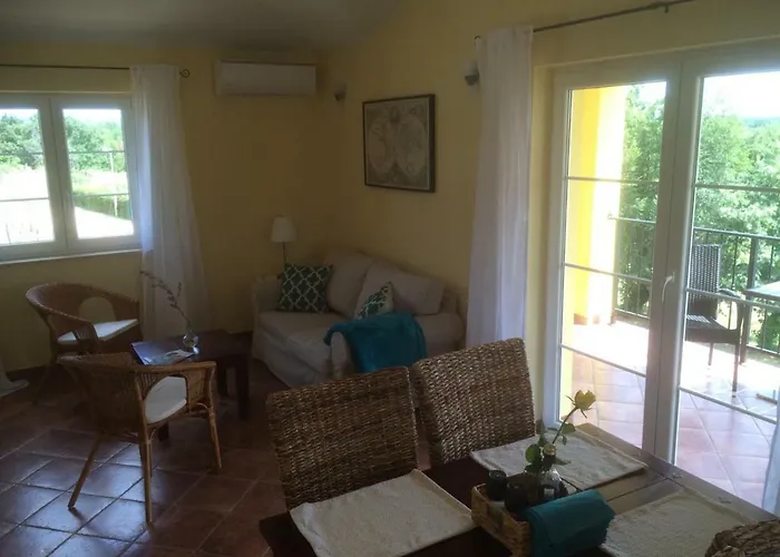 Antonio Solimar Apartamento *